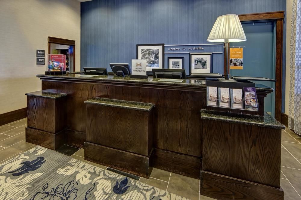 Hampton Inn & Suites Nashville-Downtown photo 1