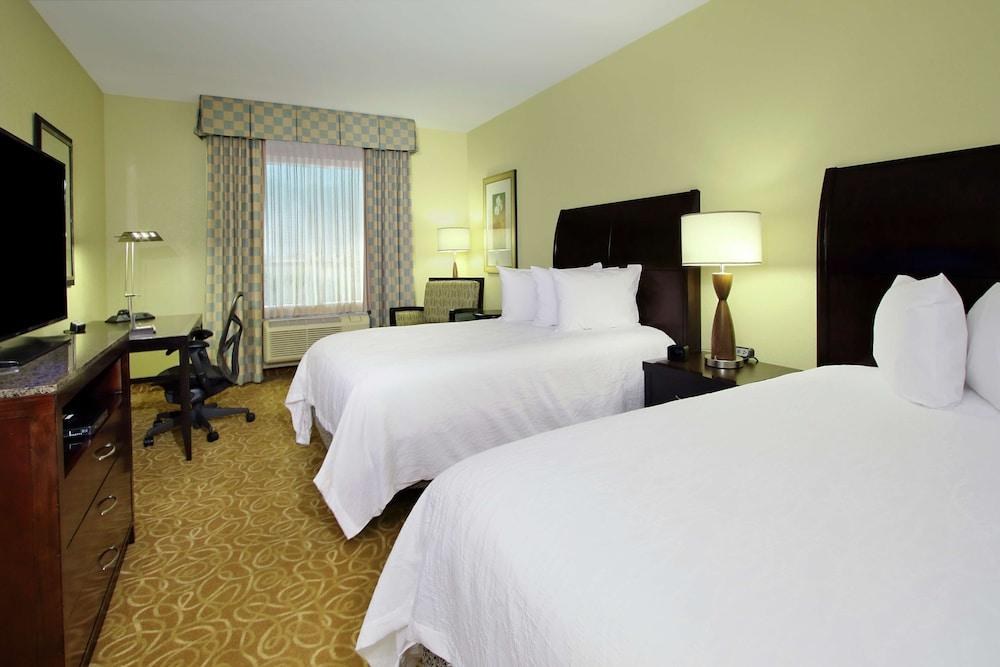 Hilton Garden Inn Miami Airport West photo 2