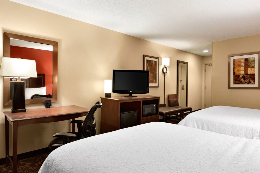 Hampton Inn Houston-Willowbrook Mall photo 1