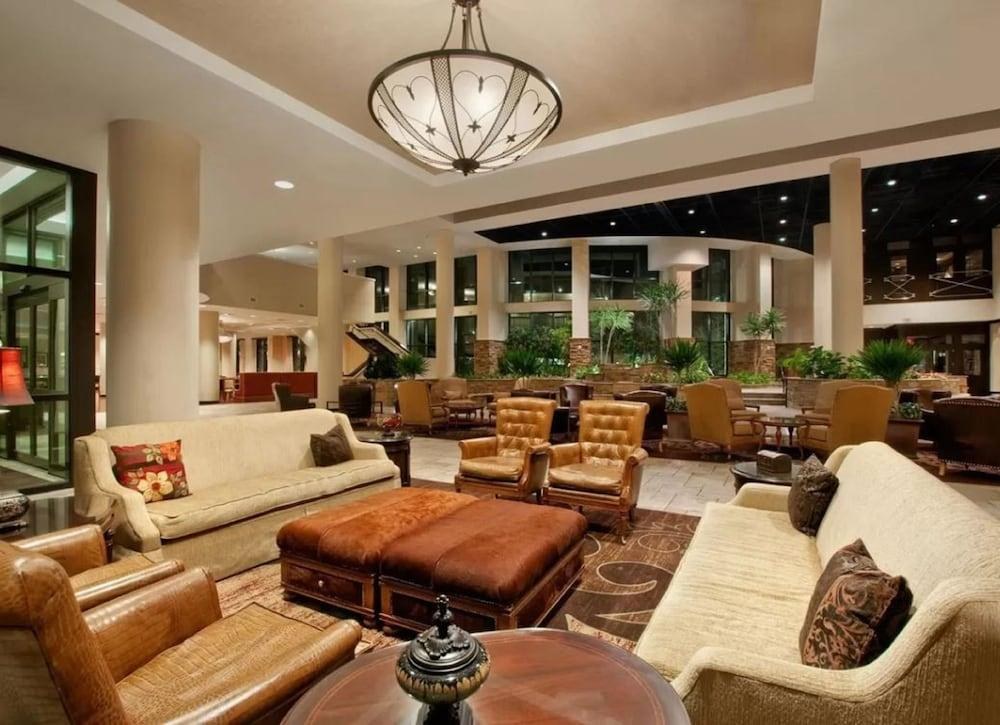 Embassy Suites by Hilton San Antonio Riverwalk Downtown photo 4