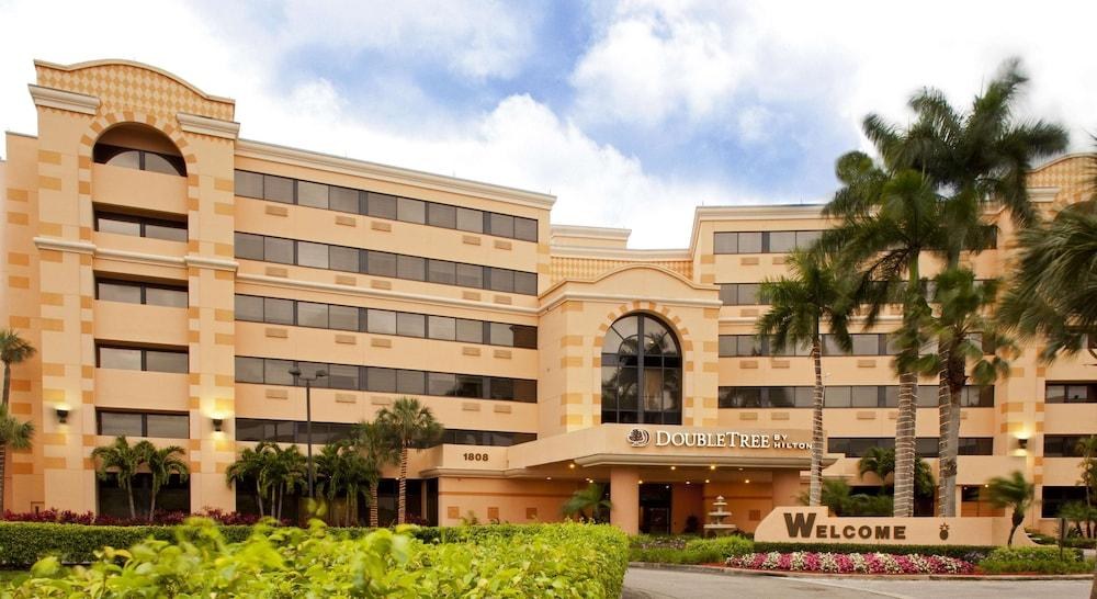 DoubleTree by Hilton West Palm Beach Airport photo 4