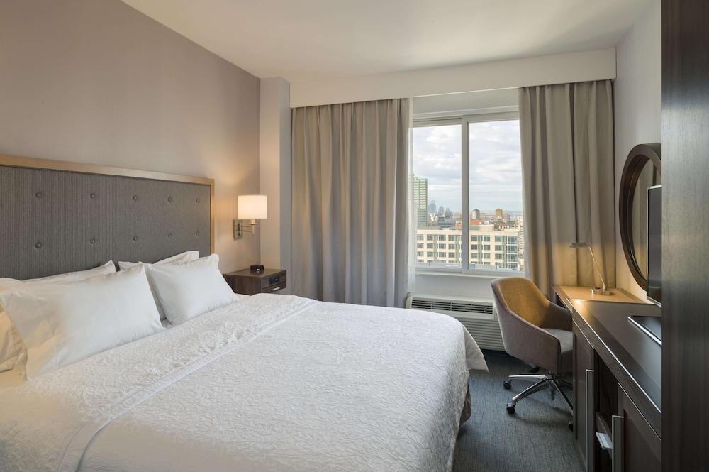 Hampton Inn Manhattan/Times Square South photo 2