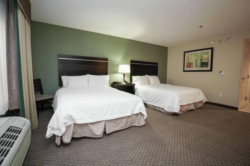 Hampton Inn & Suites Las Vegas Airport photo 2