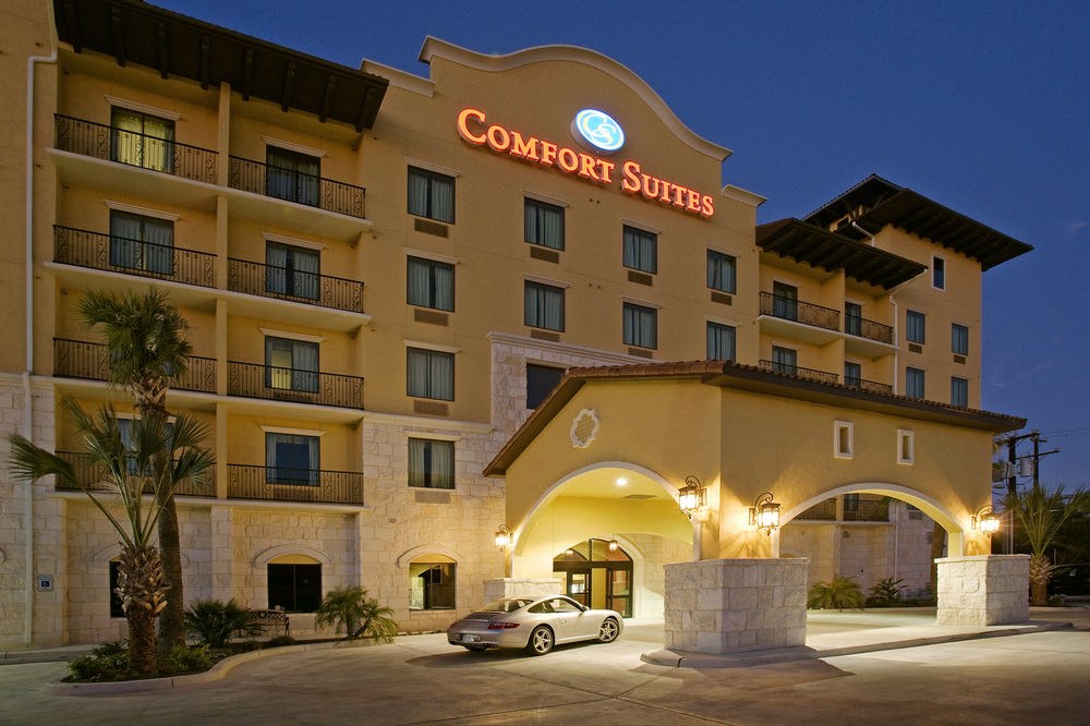 COMFORT SUITES ALAMO/RIVERWALK photo 1
