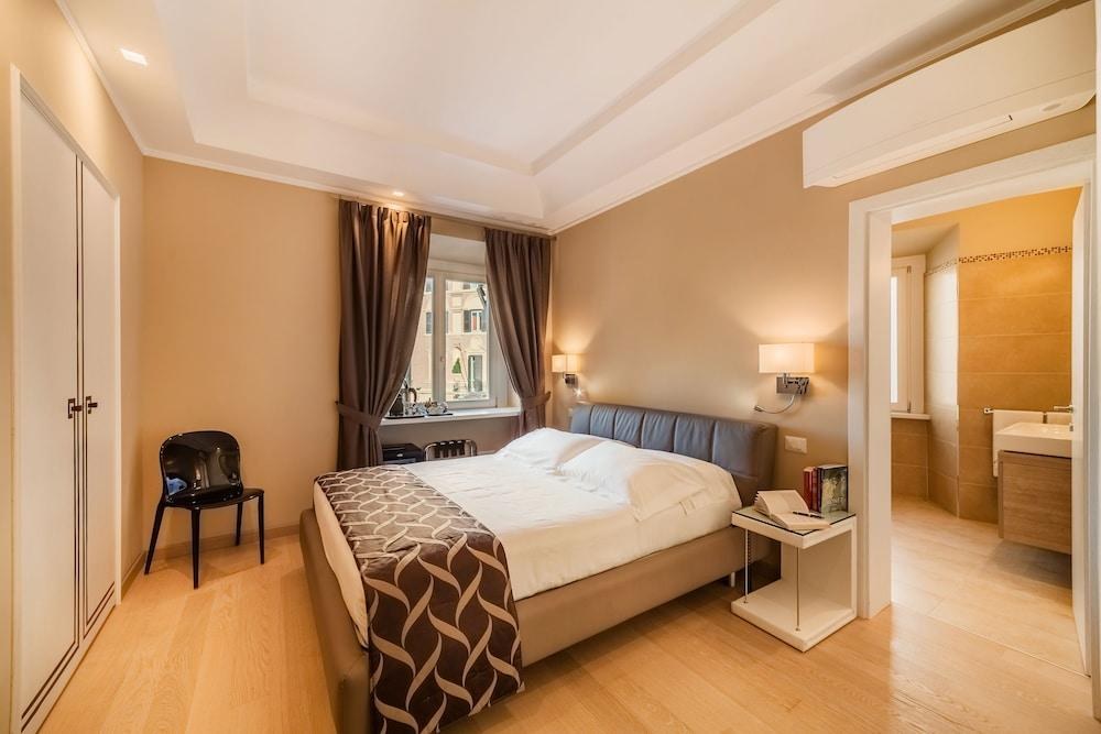 SCALINATA DI SPAGNA HOTEL photo 3