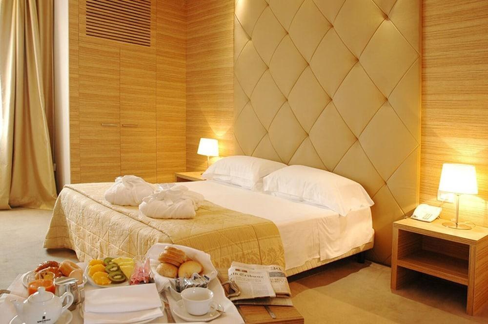 AREA HOTEL ROME photo 2