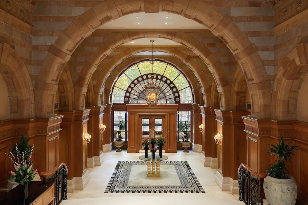 LANDMARK HOTEL photo 4