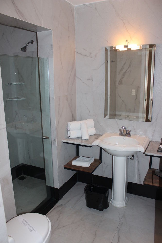 HOTEL PLAZA REVOLUCION photo 3