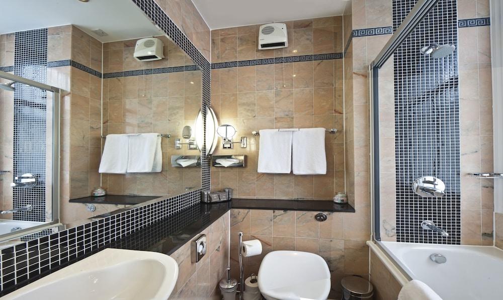 Gem Fitzrovia Hotel photo 3