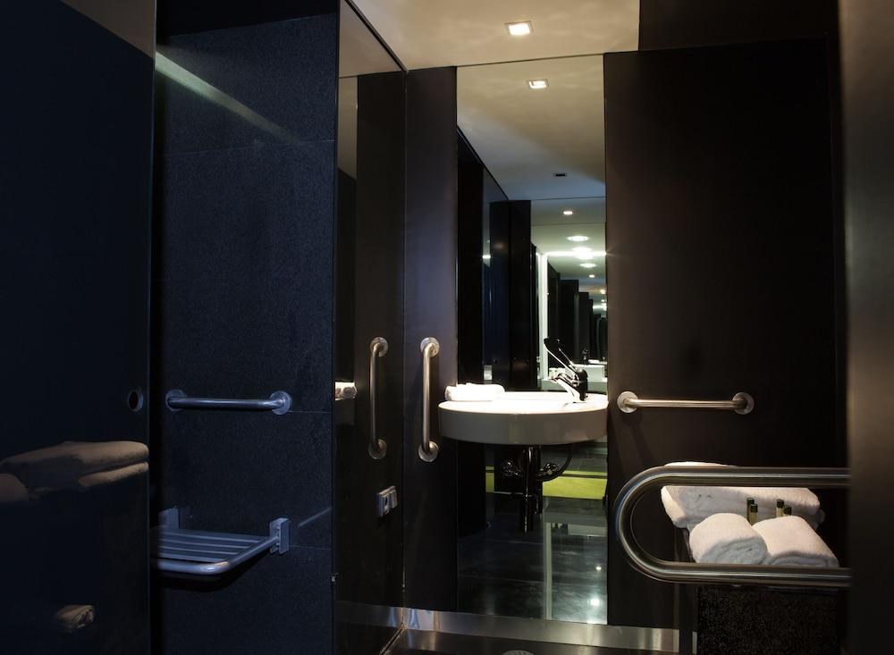 DoubleTree by Hilton Lisbon - Fontana Park photo 3
