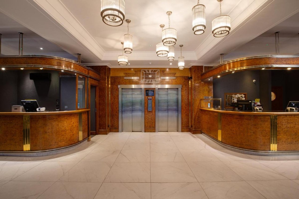 TAVISTOCK HOTEL photo 4