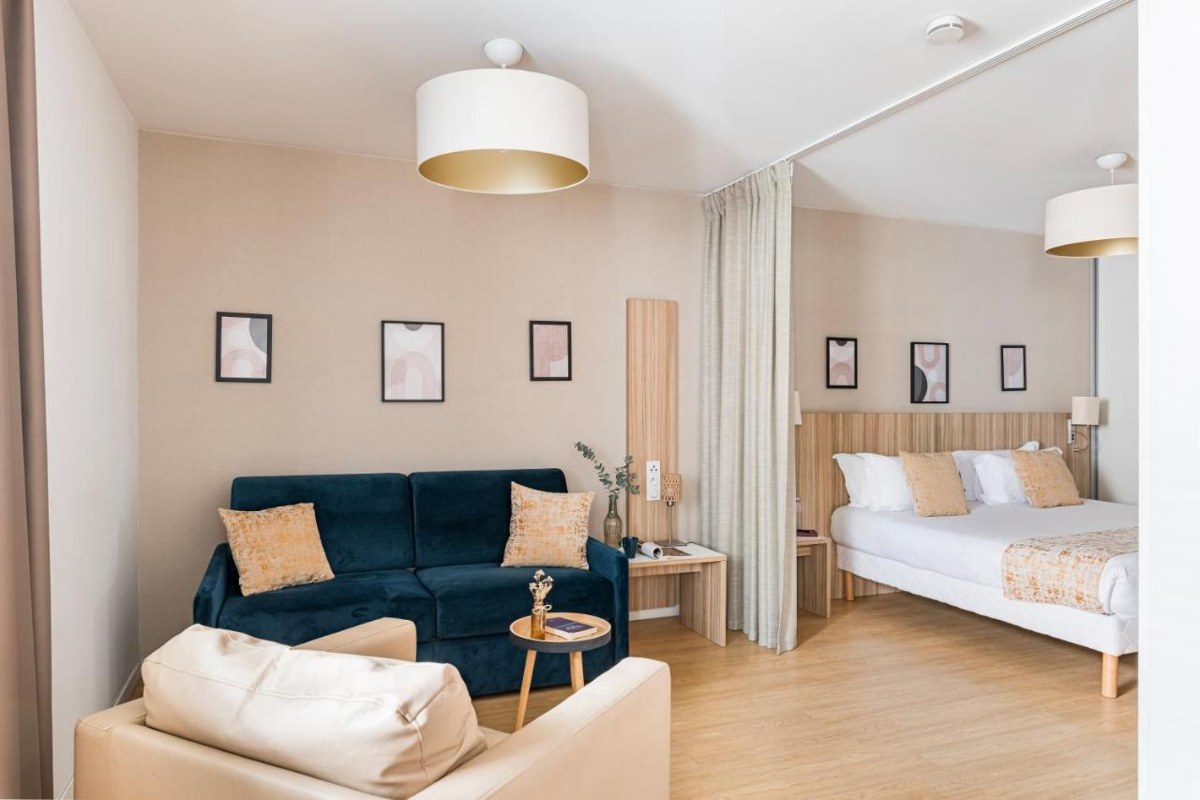Q7 LODGE LYON 7 photo 1