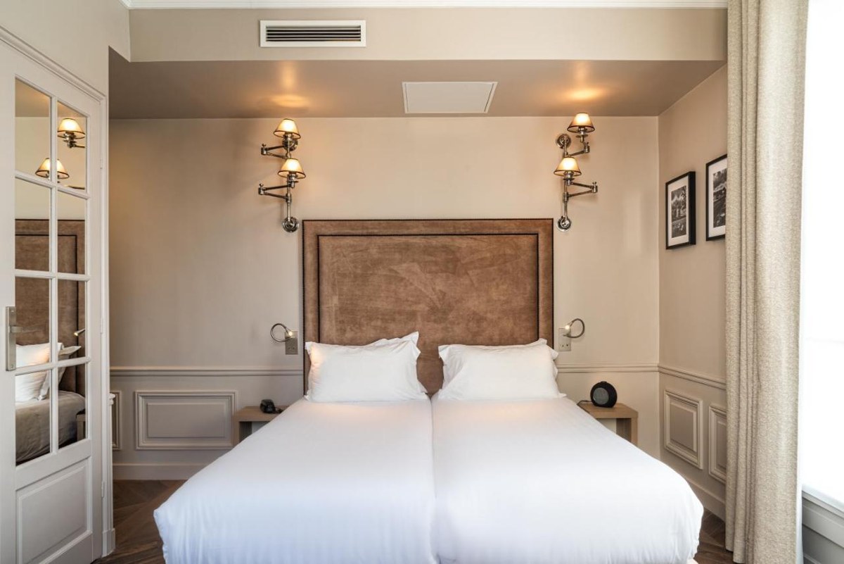 HOTEL SAINT LOUIS - JARDIN DU LUXEMBOURG photo 4