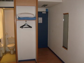 IBIS BUDGET PARIS PORTE DE MONTREUIL photo 2