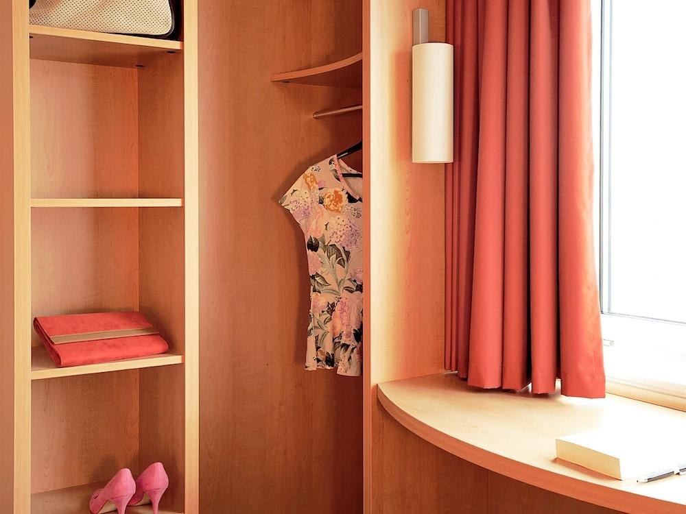 IBIS PARIS ORNANO MONTMARTRE NORD photo 2