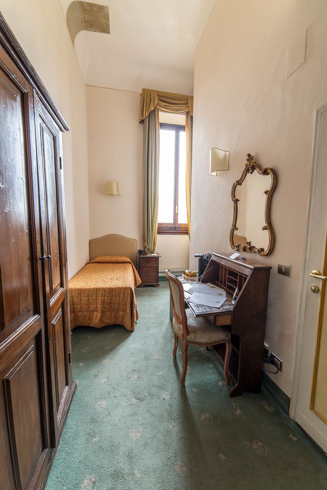 Hotel Paris photo 4