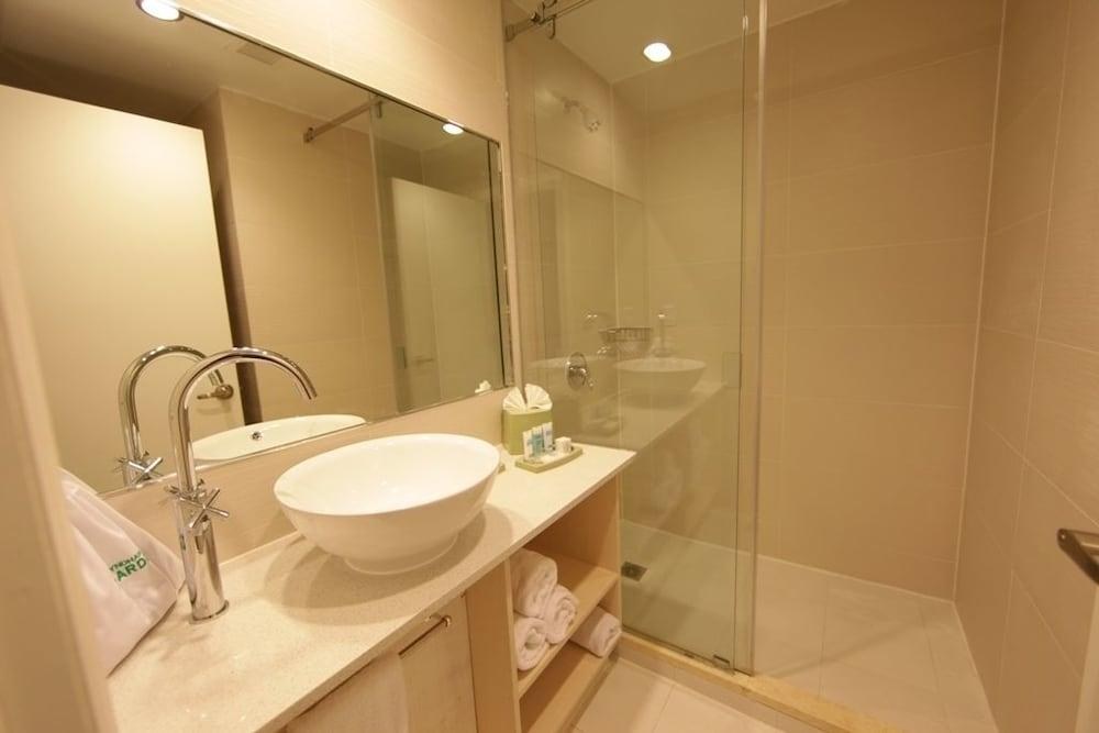 WYNDHAM GARDEN LONG ISLAND CITY photo 3