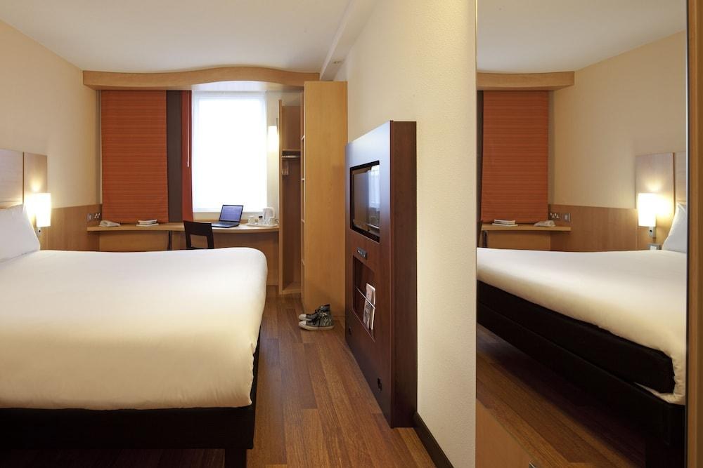 IBIS LONDON SHEPHERDS BUSH photo 4