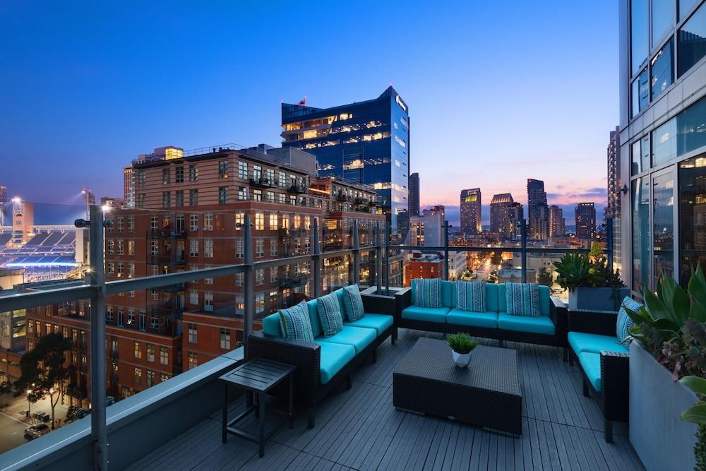 HOTEL INDIGO GASLAMP QUARTER photo 4