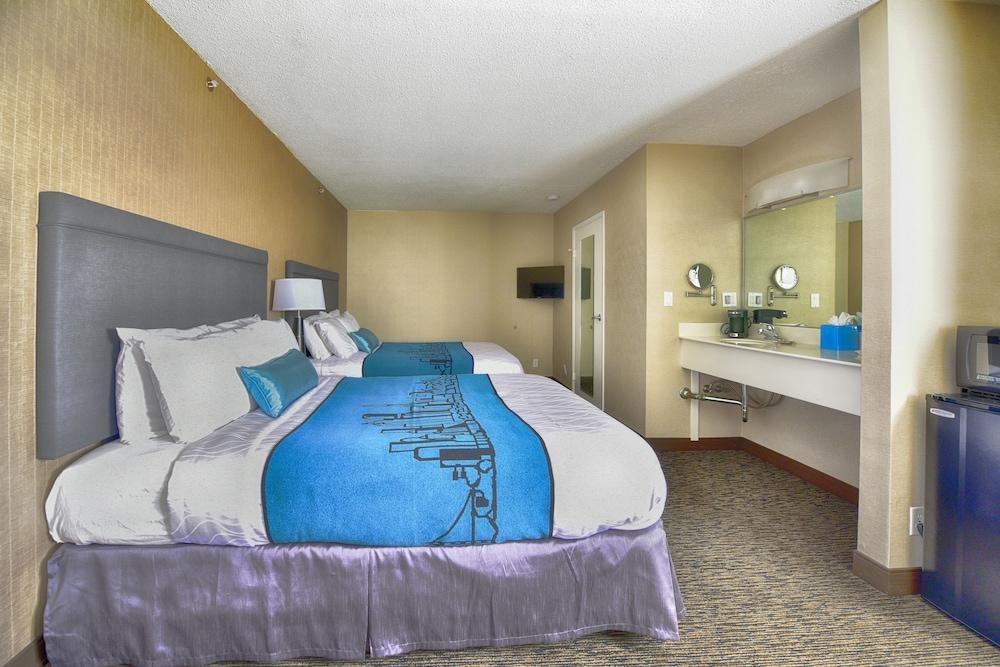 CITY CENTER INN & SUITES photo 4