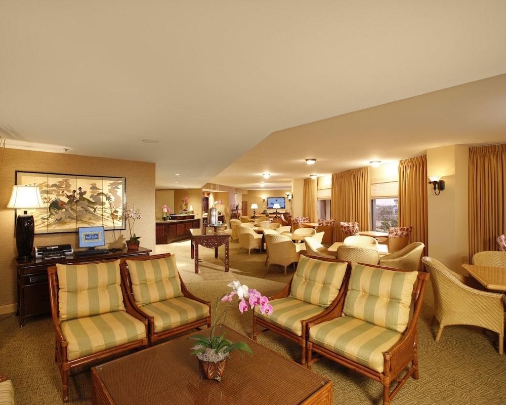 ROYAL PACIFIC RESORT photo 4