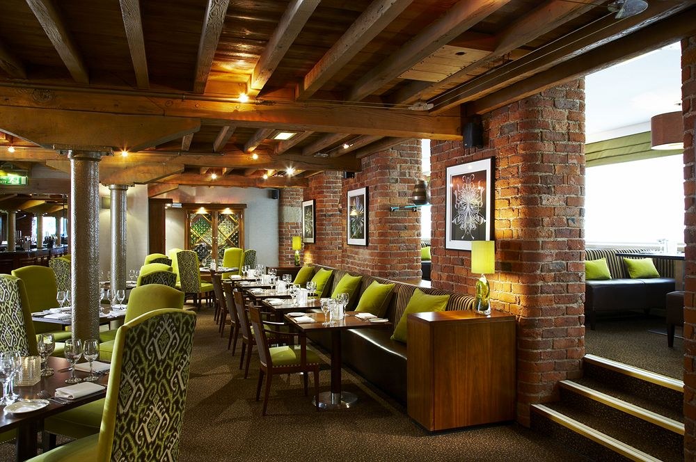 MANCHESTER MARRIOTT VICTORIA  ALBERT HOTEL photo 4