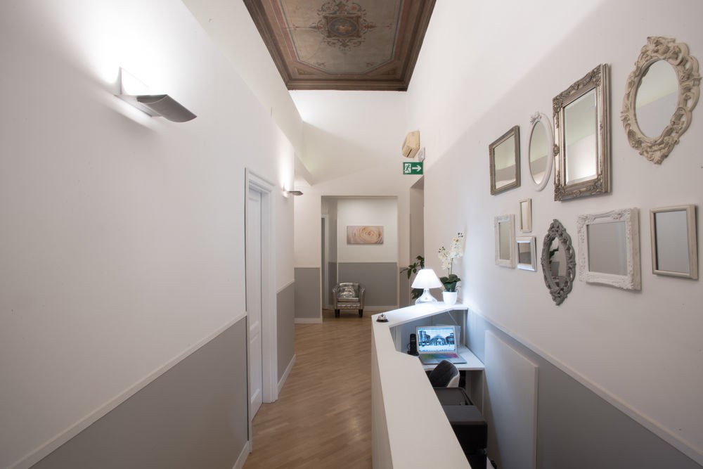 SPAGNA AVE (FORMERLY EVA'S ROOM) photo 1