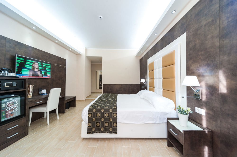 RELAIS TREVI 95 BOUTIQUE HOTEL - ADULTS ONLY photo 1
