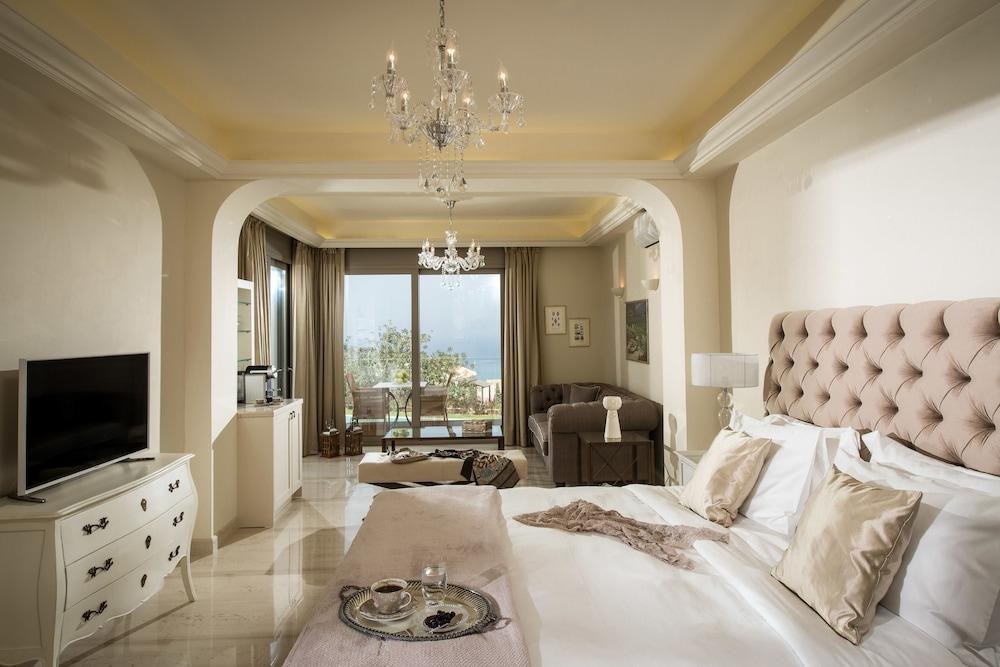 Creta Blue Boutique Hotel & Suites photo 4