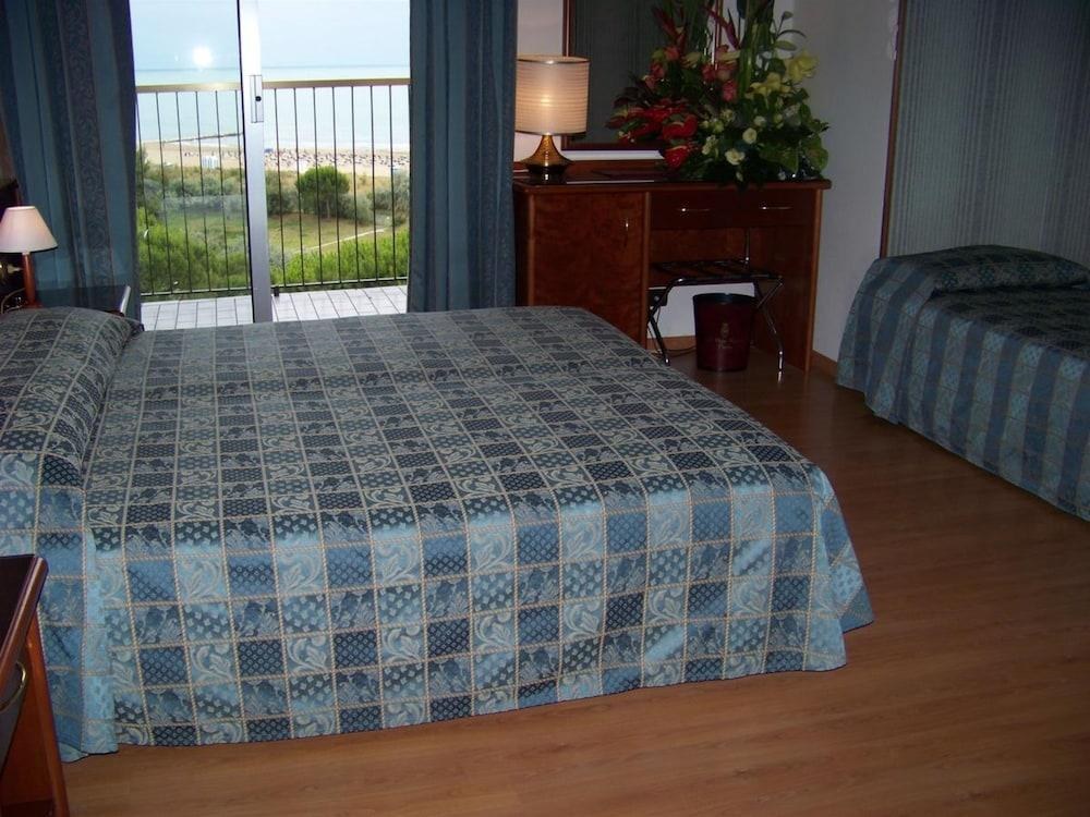 BEAU RIVAGE PINETA photo 4
