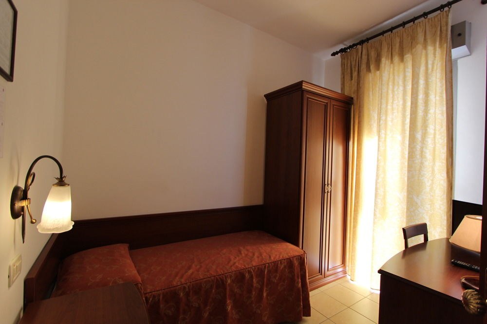 Sovrana Hotel & Re Aqva Spa