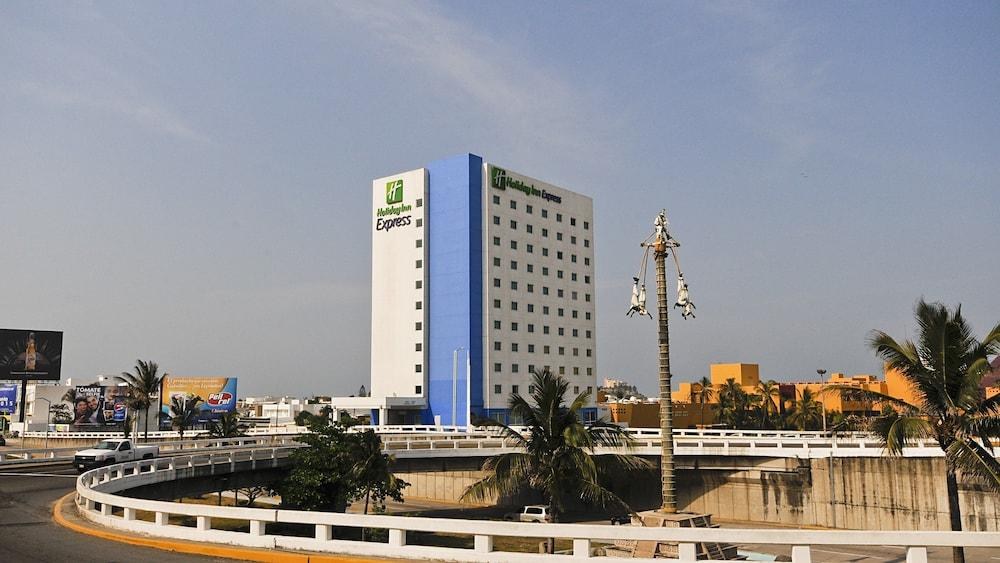 HOLIDAY INN EXPRESS VERACRUZ BOCA DEL RIO photo 4