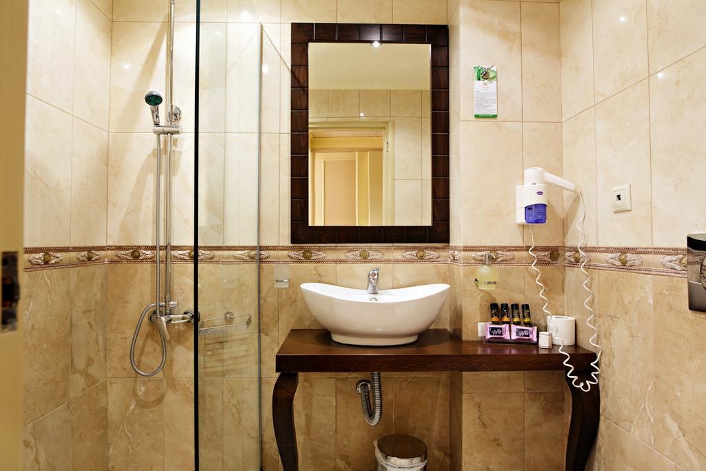 HALEPA HOTEL photo 2