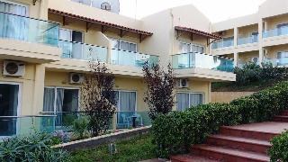 CHRYSALIS APARTMENTS photo 2