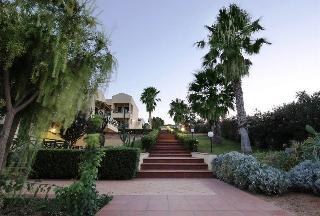 CHRYSALIS APARTMENTS photo 3