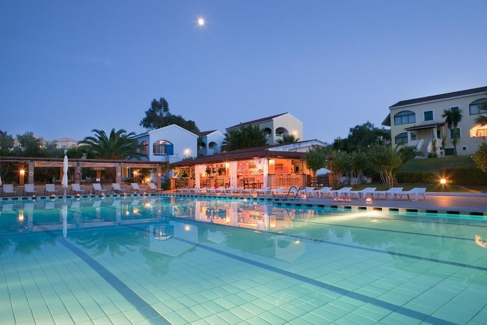 GOVINO BAY photo 4