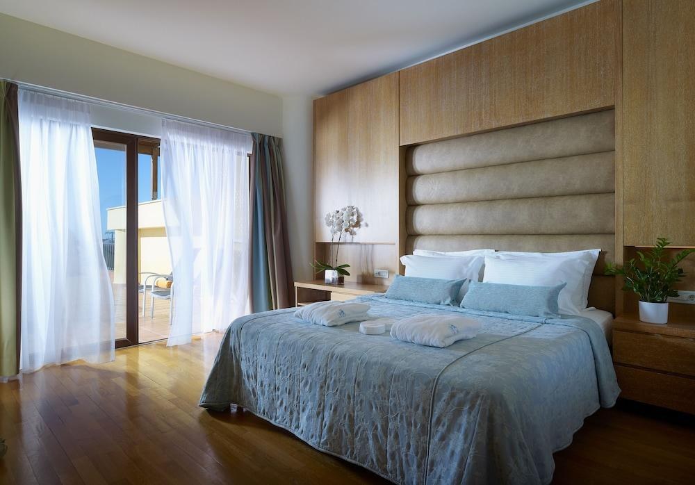 MINOA PALACE RESORT & SPA photo 4