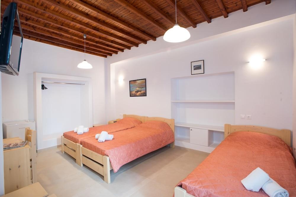 FLORANCE APARTMENTS photo 4