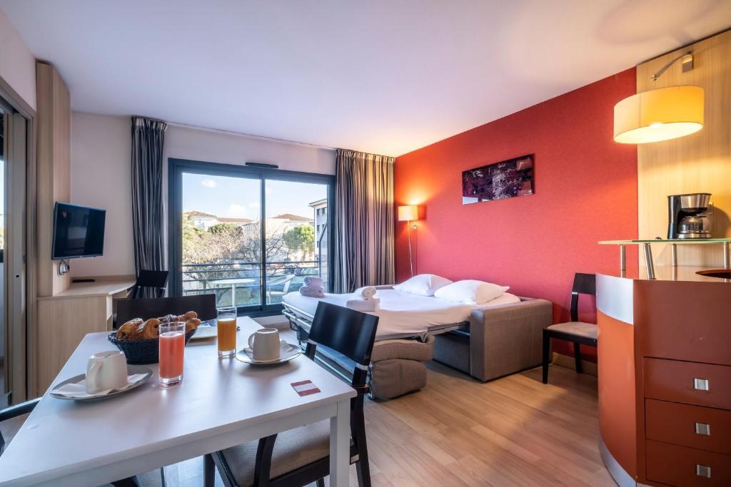 CLARION APARTHOTEL TOULOUSE AIRPORT photo 1