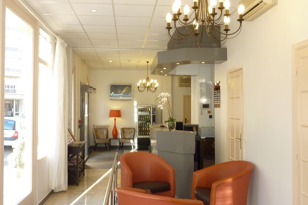 HOTEL THE ORIGINALS NICE LE LAUSANNE photo 2