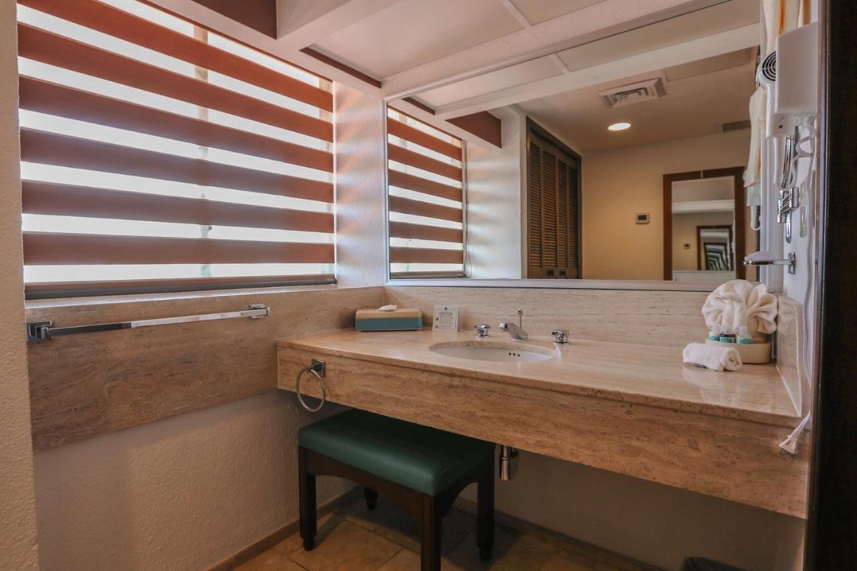 THE ROYAL CANCUN ALL SUITES RESORT photo 4