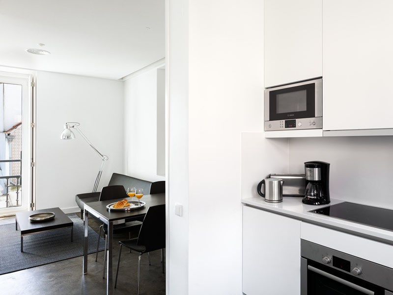 HELLO LISBON SANTA APOLONIA APARTMENTS photo 2