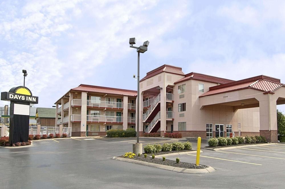 Days Inn by Wyndham Nashville Airport photo 3