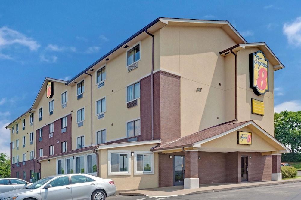 SUPER 8 NASHVILLE/ DNTN/ OPRYLAND AREA photo 4