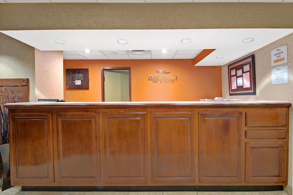 BAYMONT INN & SUITES NASHVILLE AIRPORT/ BRILEY photo 2