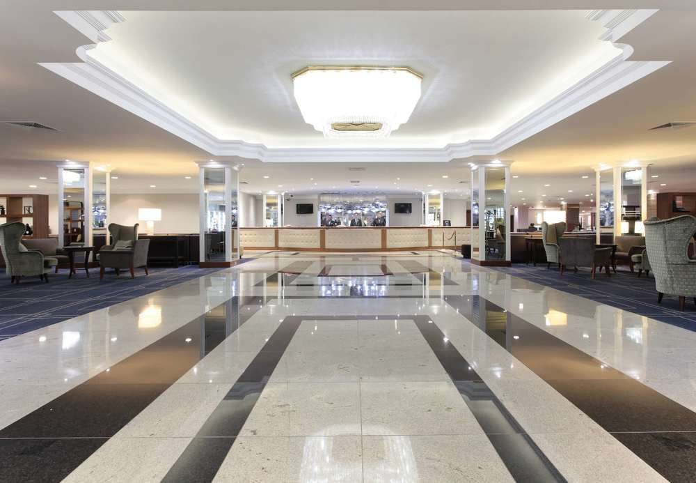 RENAISSANCE LONDON HEATHROW HOTEL photo 3