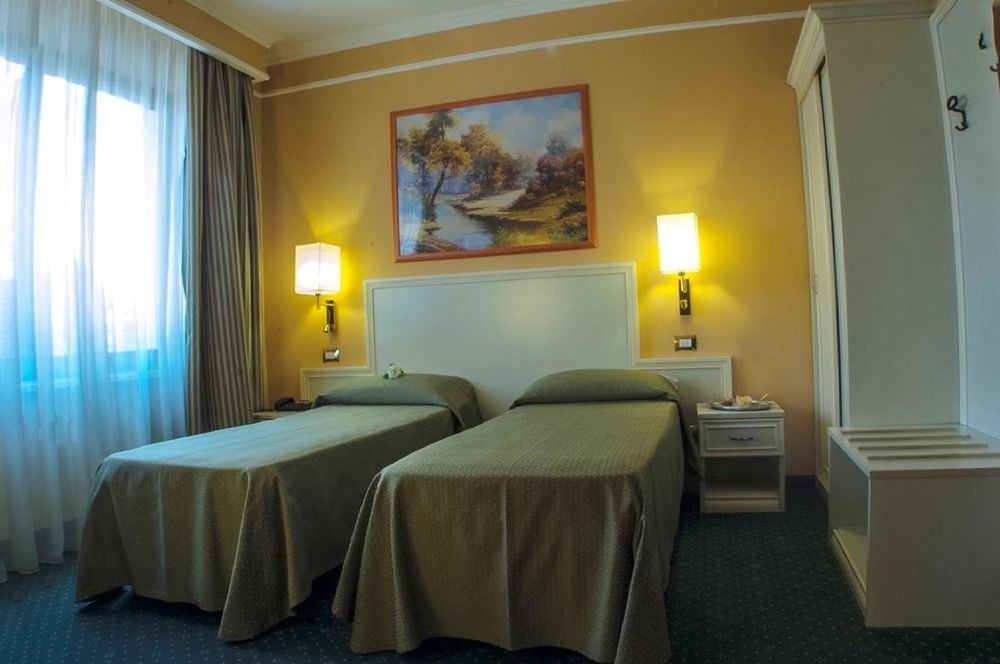 Cervara Park Hotel photo 3