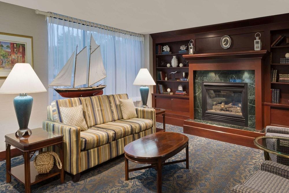 RAMADA BOSTON photo 3
