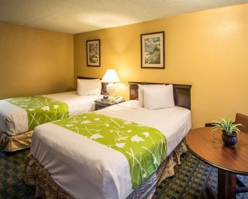 Green Palms Extended Stay photo 2
