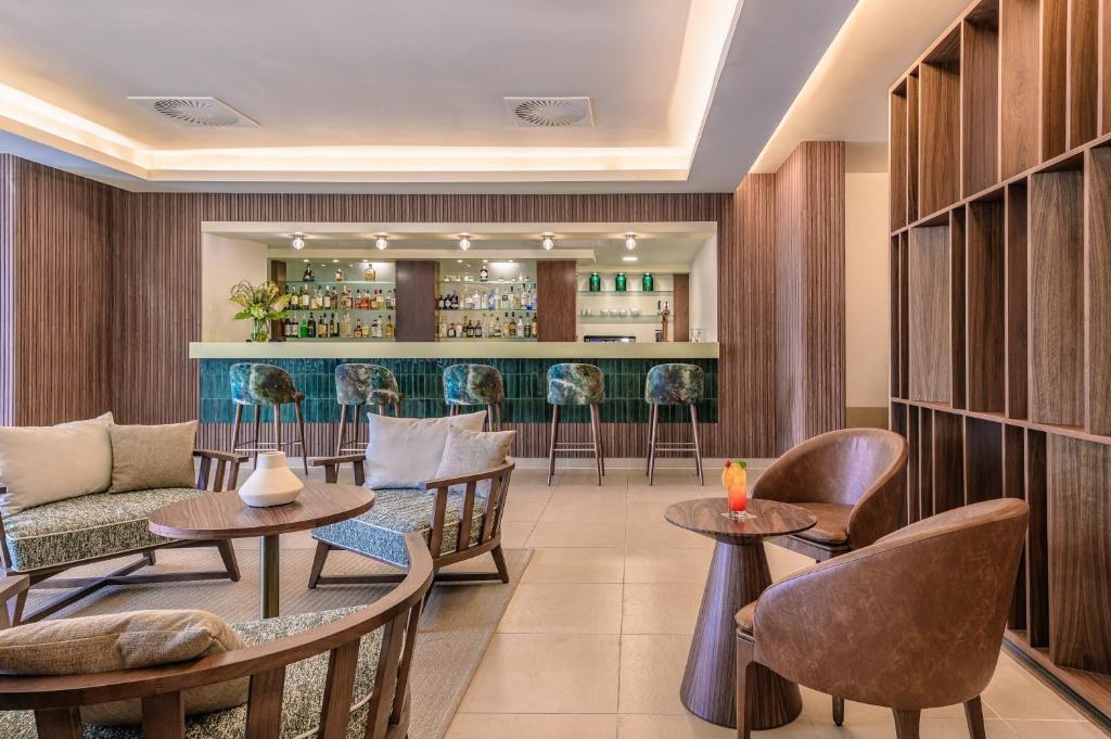 NAU SAO RAFAEL SUITES photo 1